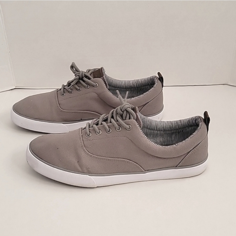 🚶‍♂️Goodfellow & Co size 11.5 Sneakers